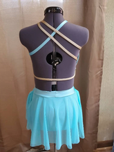 Load image into Gallery viewer, Amanda Dance Base