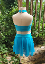 Load image into Gallery viewer, Aubre Dance Base